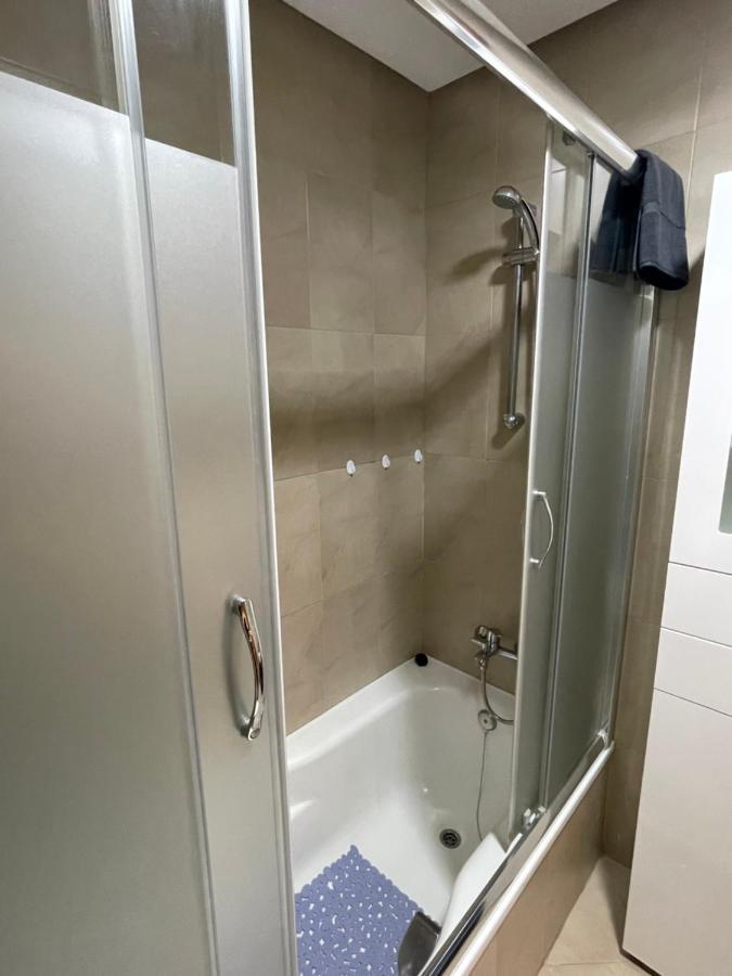 Apartamento De Lujo En Planta Baja Con Piscina En La Torre Golf Resort Roldan Bagian luar foto